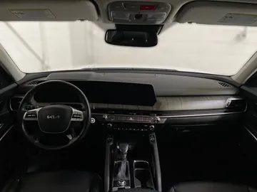 2023 Kia Telluride - image 4