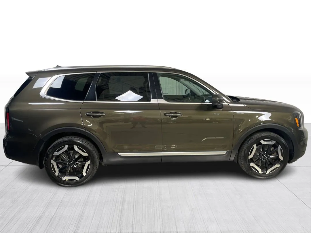 2023 Kia Telluride — photo 2