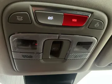 2023 Kia Telluride - image 17