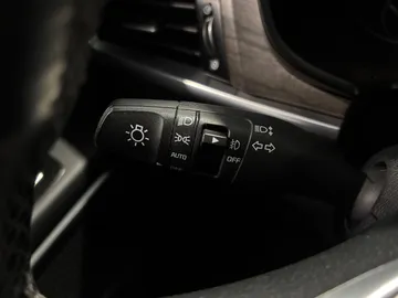 2020 Kia Telluride - image 20