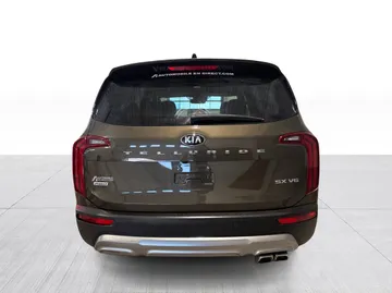 2020 Kia Telluride - image 13