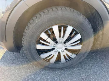 2016 Kia Sorento - image 7