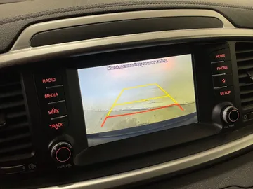 2019 Kia Sorento - image 17