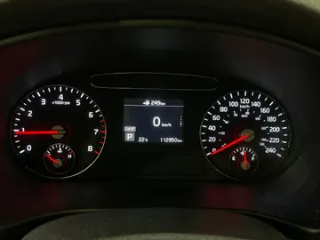 2019 Kia Sorento - image 16