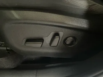 2020 Kia Sorento - image 19