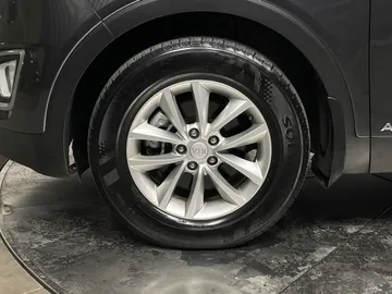 2017 Kia Sorento - image 6