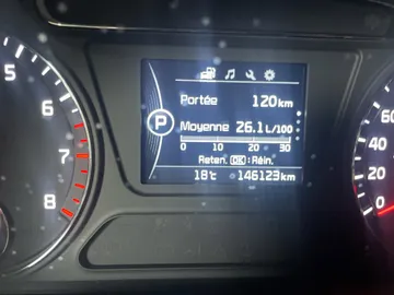 2018 Kia Sorento - image 15