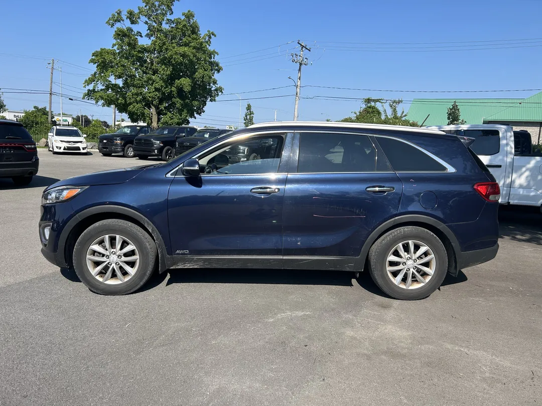2017 Kia Sorento — photo 4