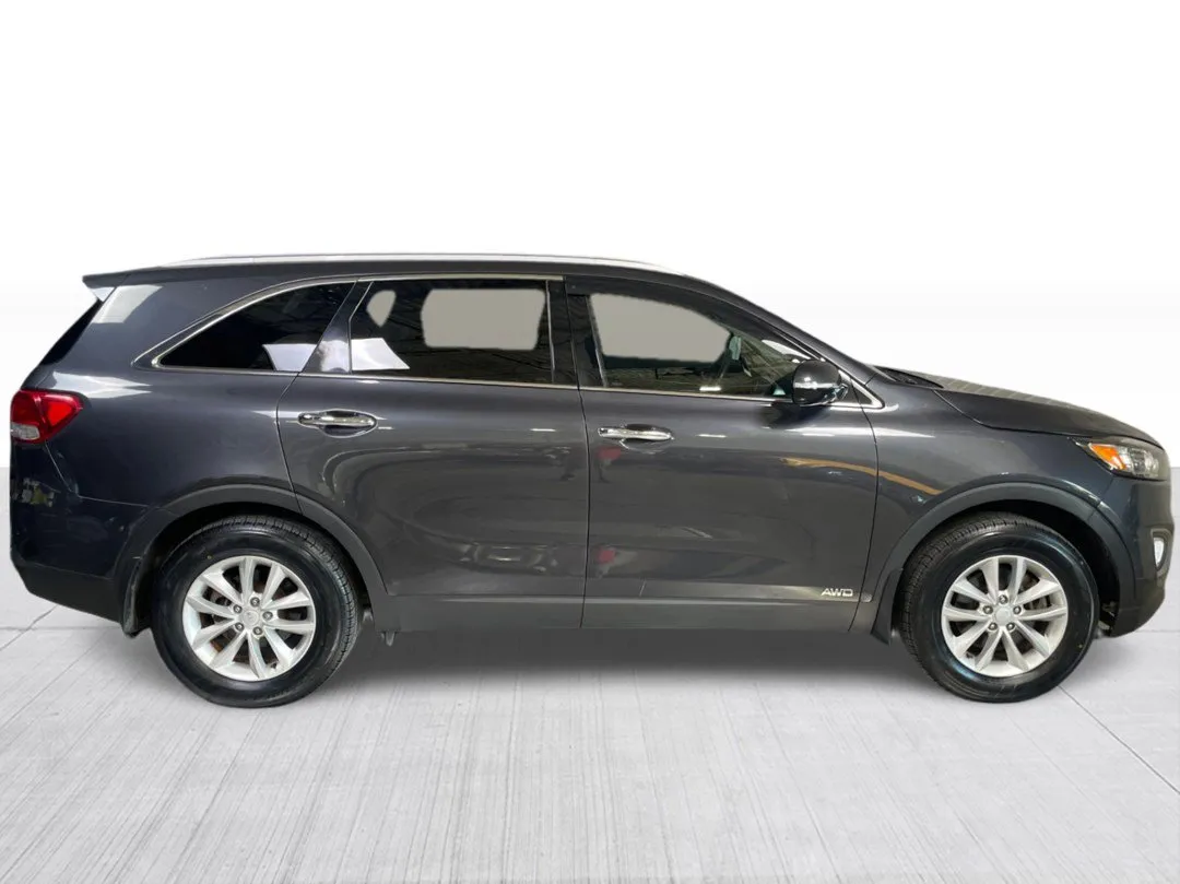 2018 Kia Sorento — photo 2