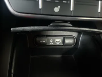 2018 Kia Sorento - image 22