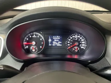 2018 Kia Sorento - image 15