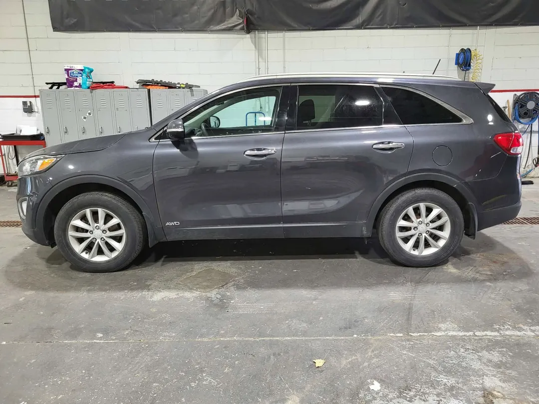 2017 Kia Sorento — photo 5