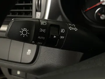 2017 Kia Sorento - image 15