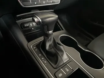 2019 Kia Sorento - image 25