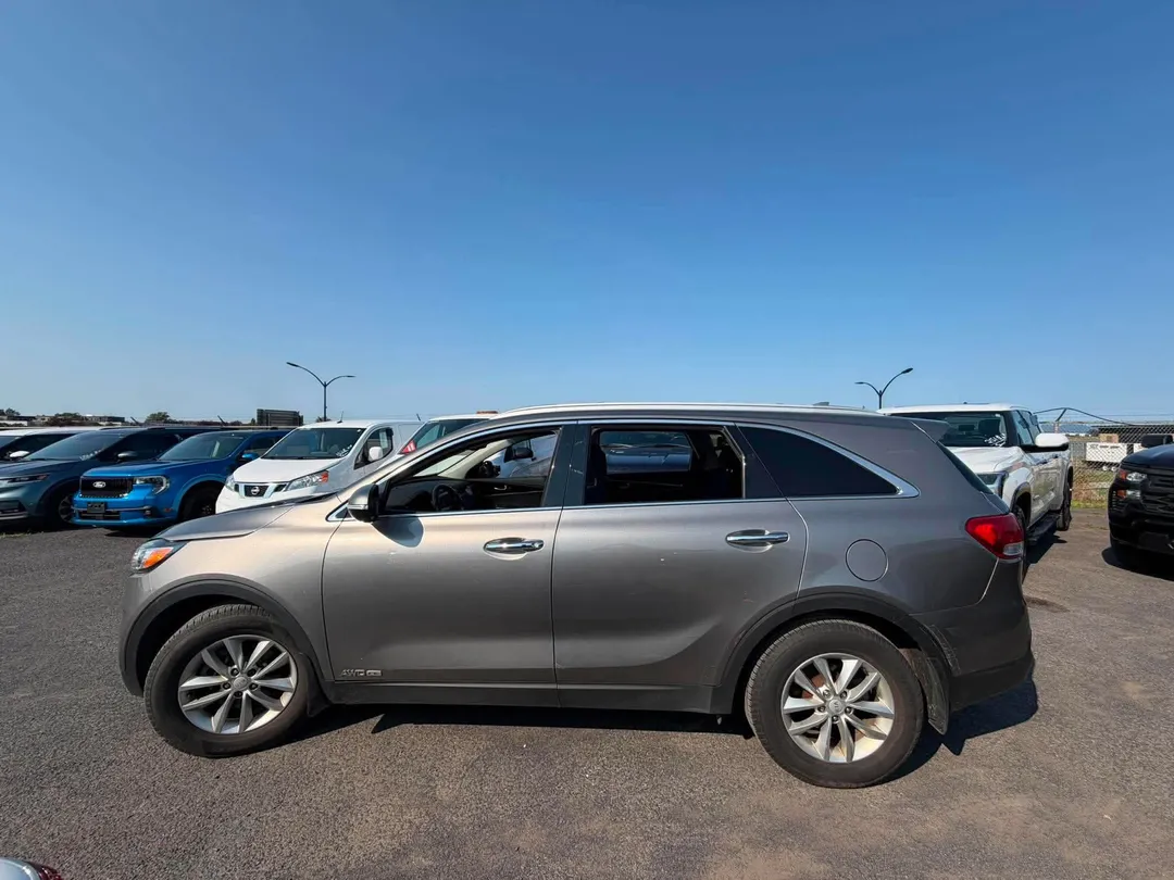 2018 Kia Sorento — photo 4