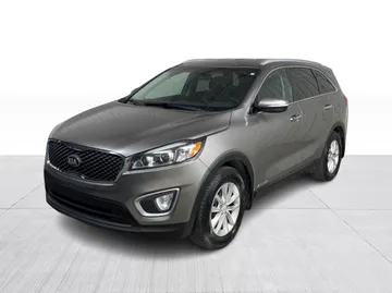 2018 Kia Sorento - image 9