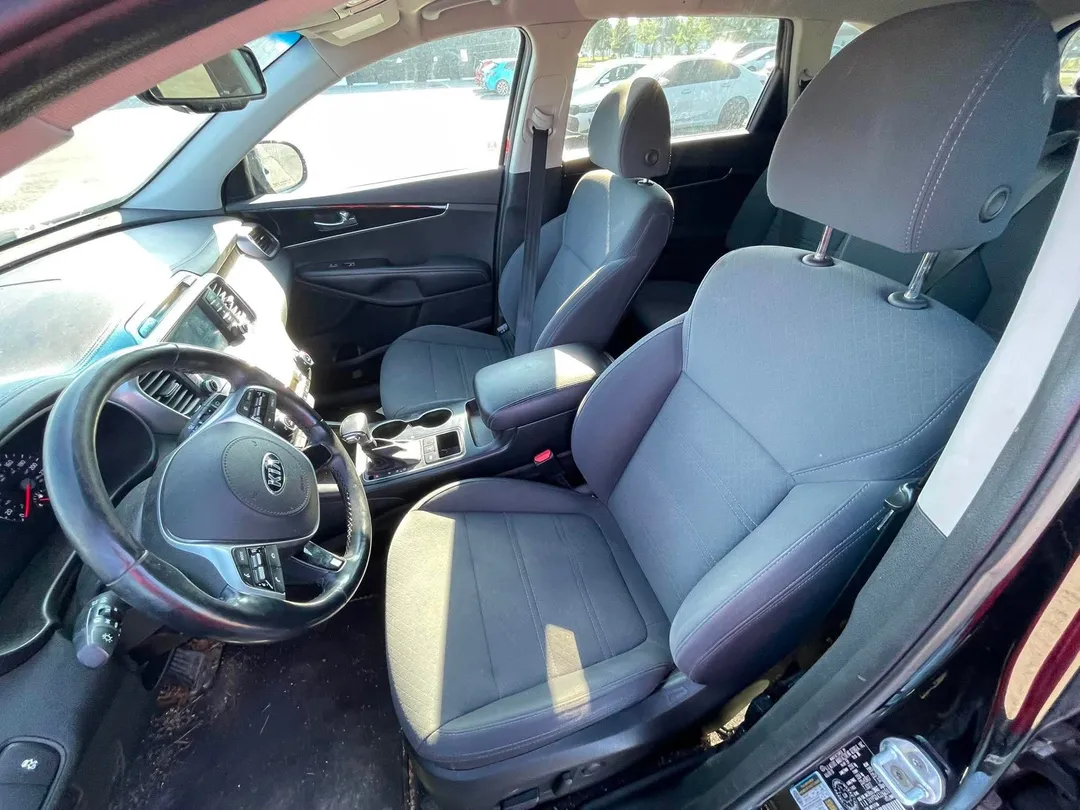 2019 Kia Sorento — photo 6