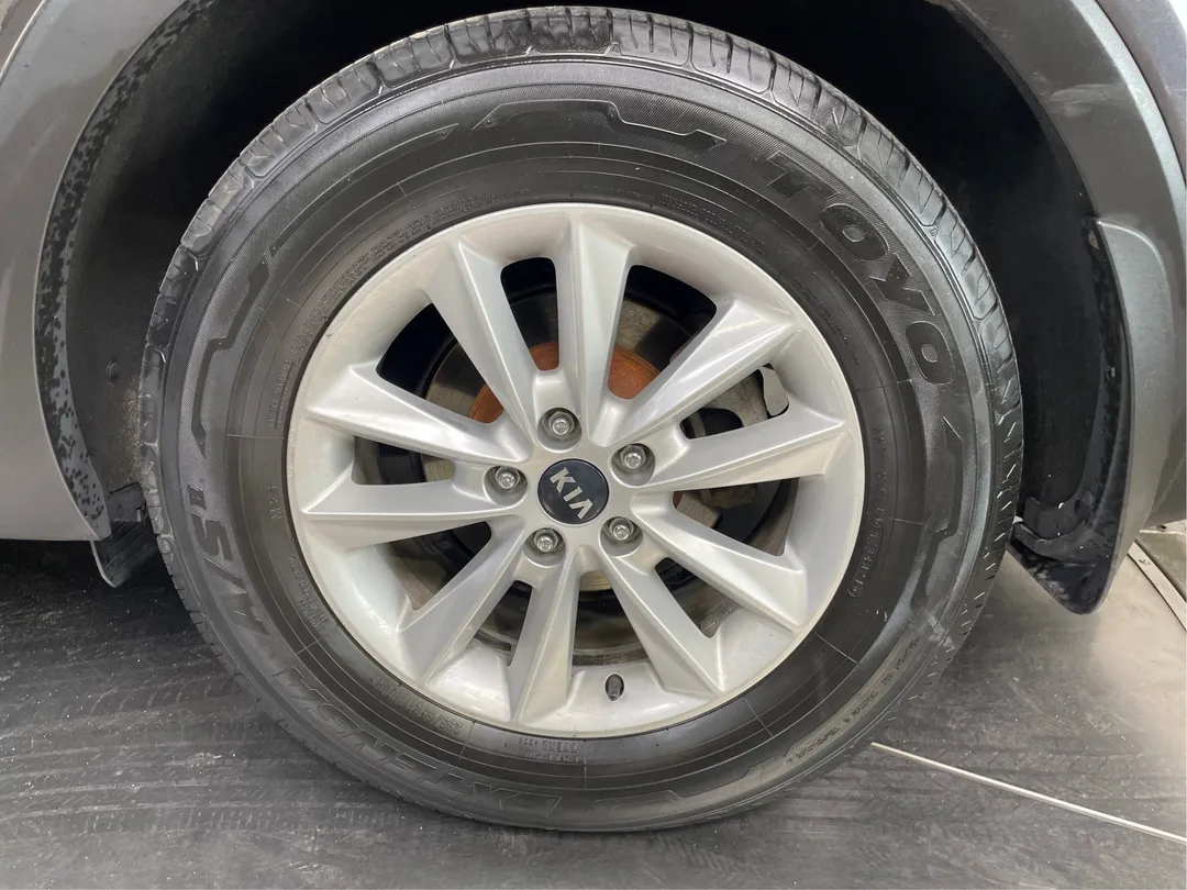 2019 Kia Sorento — photo 5