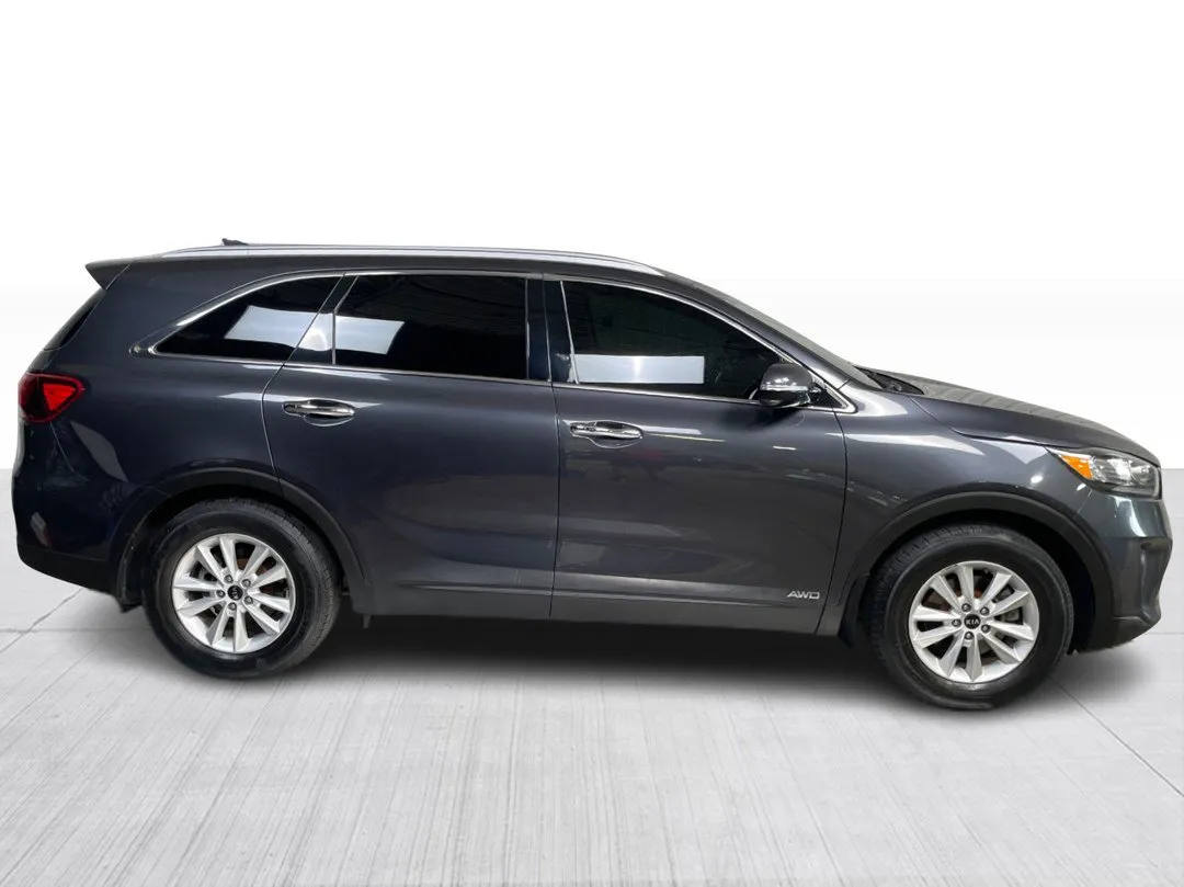 2019 Kia Sorento — photo 2
