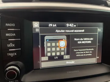2019 Kia Sorento - image 25