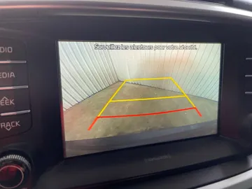 2019 Kia Sorento - image 20