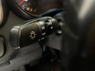 2019 Kia Sorento - image 18