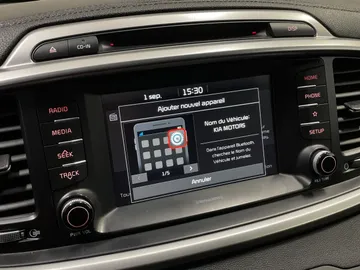 2019 Kia Sorento - image 25