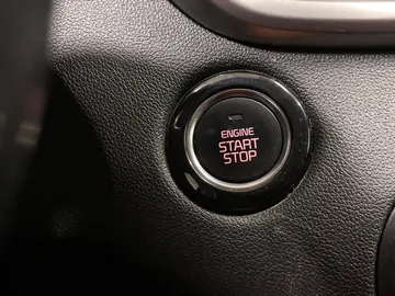 2019 Kia Sorento - image 22