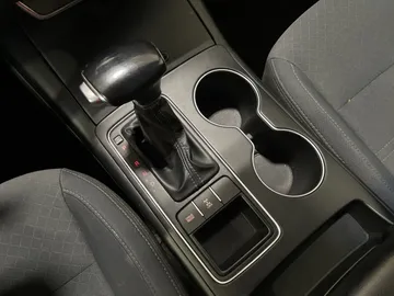 2019 Kia Sorento - image 27