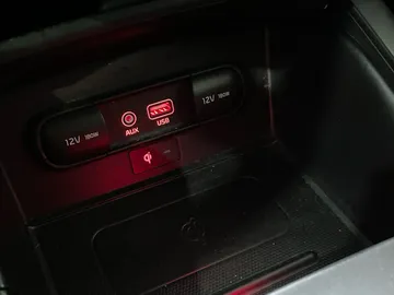 2019 Kia Sorento - image 26