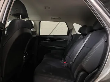 2018 Kia Sorento - image 15