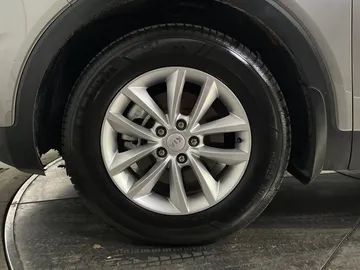 2018 Kia Sorento - image 6