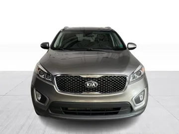 2018 Kia Sorento - image 8