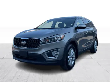 2018 Kia Sorento - image 9