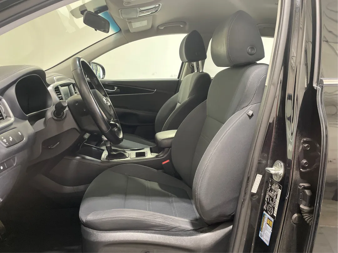 2020 Kia Sorento — photo 3