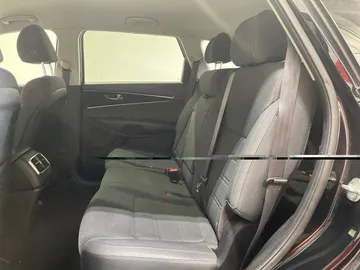 2020 Kia Sorento - image 15