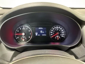 2020 Kia Sorento - image 17