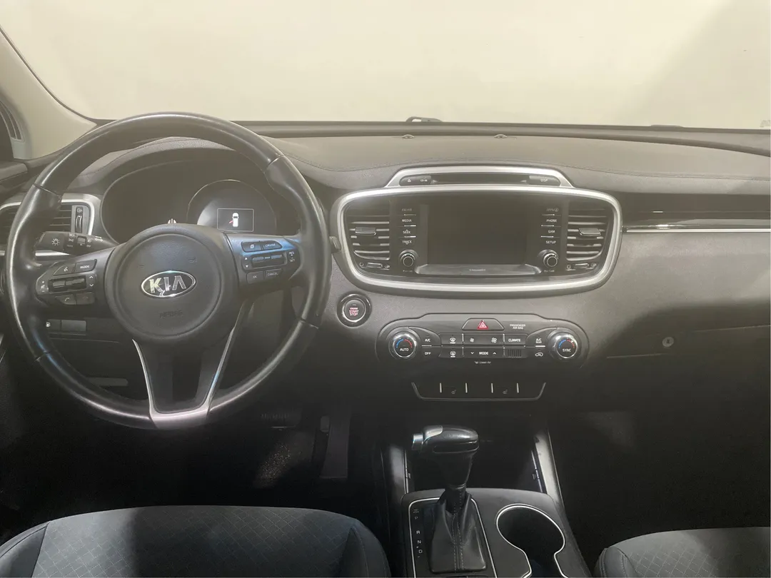 2018 Kia Sorento — photo 4
