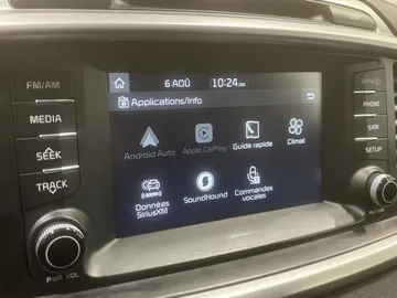 2018 Kia Sorento - image 7