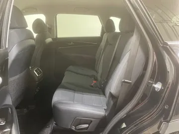 2018 Kia Sorento - image 15