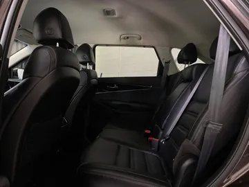 2018 Kia Sorento - image 15