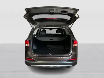 2018 Kia Sorento - image 13