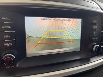 2019 Kia Sorento - image 20