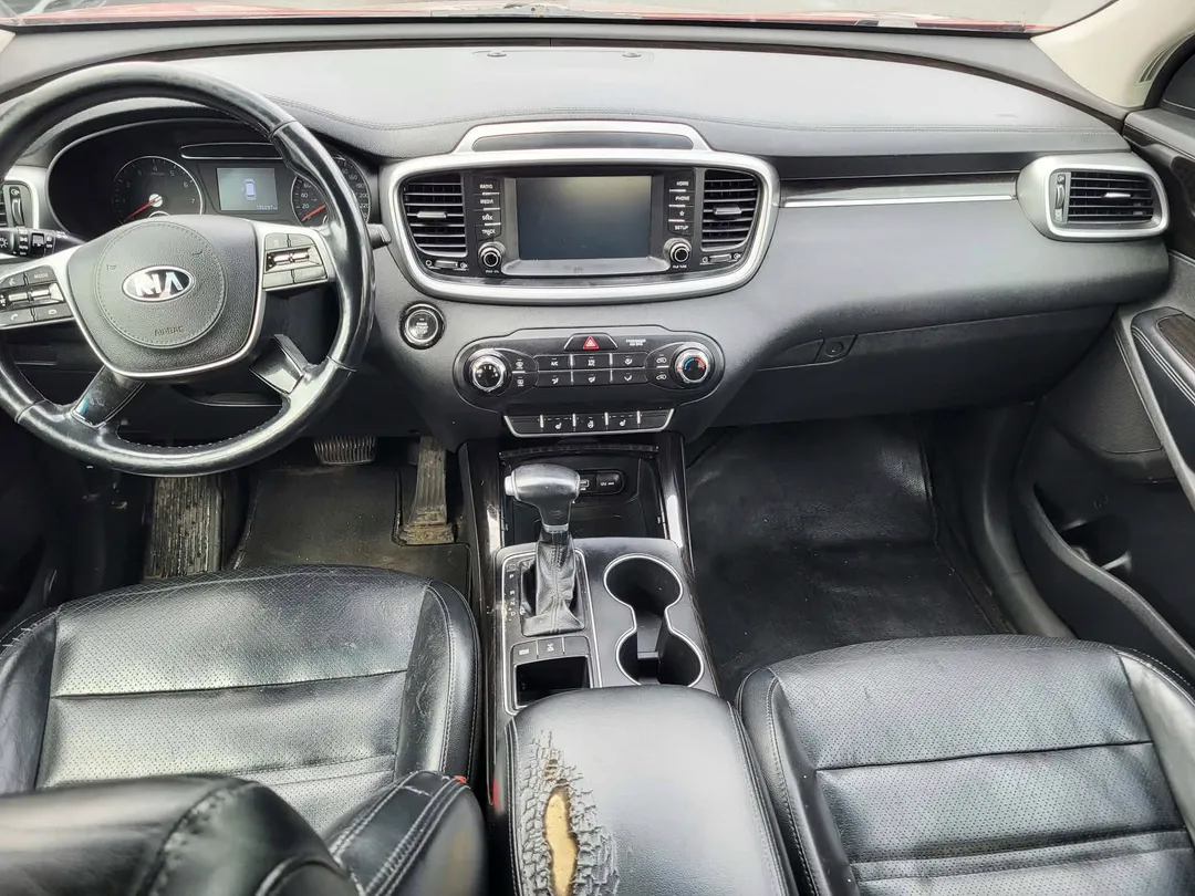 2019 Kia Sorento — photo 8