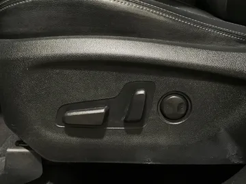 2019 Kia Sorento - image 18
