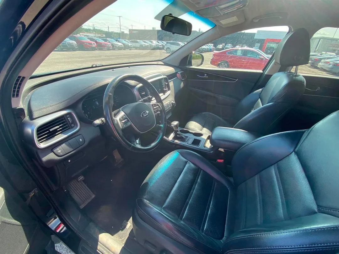 2019 Kia Sorento — photo 8