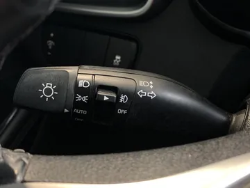2019 Kia Sorento - image 15