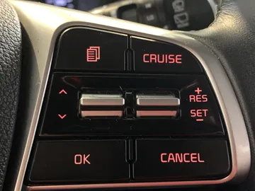 2019 Kia Sorento - image 24
