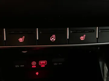 2019 Kia Sorento - image 23