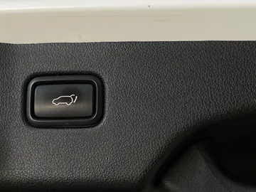 2018 Kia Sorento - image 31